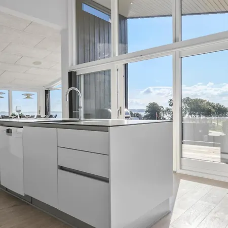 Holiday home Awesome In