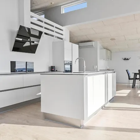 Holiday home Awesome In *